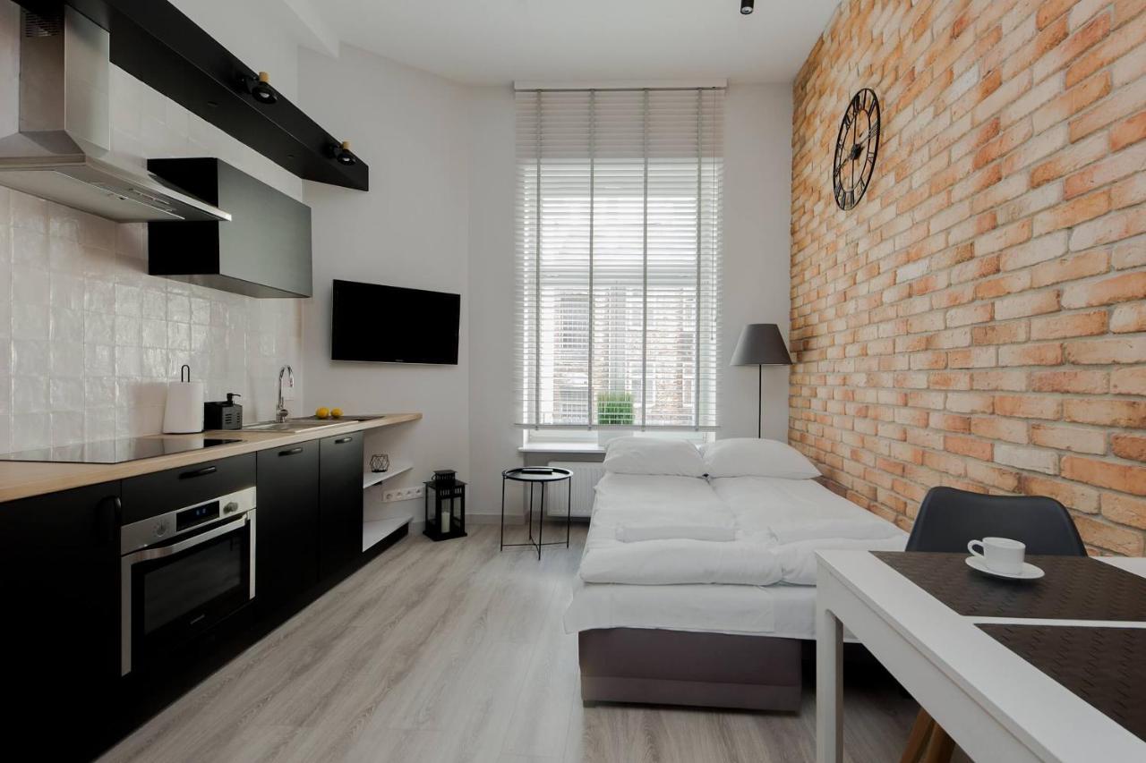 4 Eco Apart Chateau Jagiellonska 22 Warszawa Old Town 外观 照片