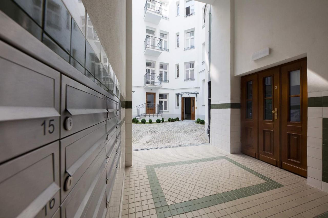 4 Eco Apart Chateau Jagiellonska 22 Warszawa Old Town 外观 照片